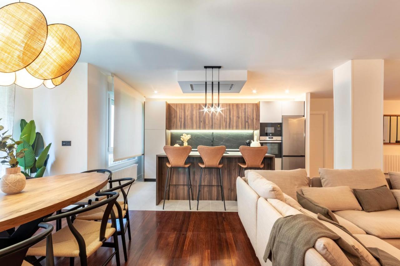 New! Lovely 4-bedroom Loft In Apartment Bilbao